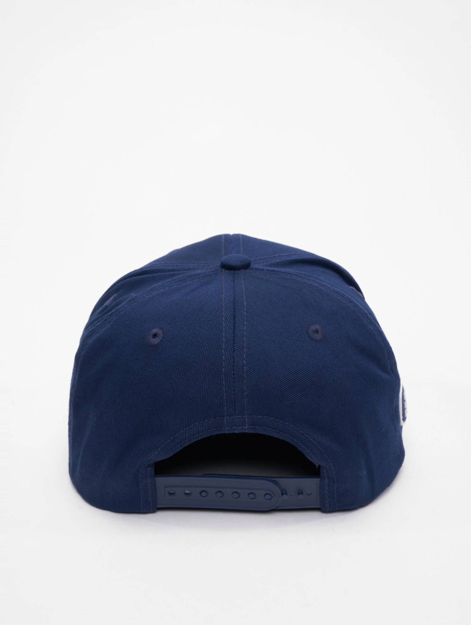 Stuttgart Surge Snapback Cap 2024 Design 1 5 Stuttgart Surge Snapback Cap 2024 Design 1 - Image 3