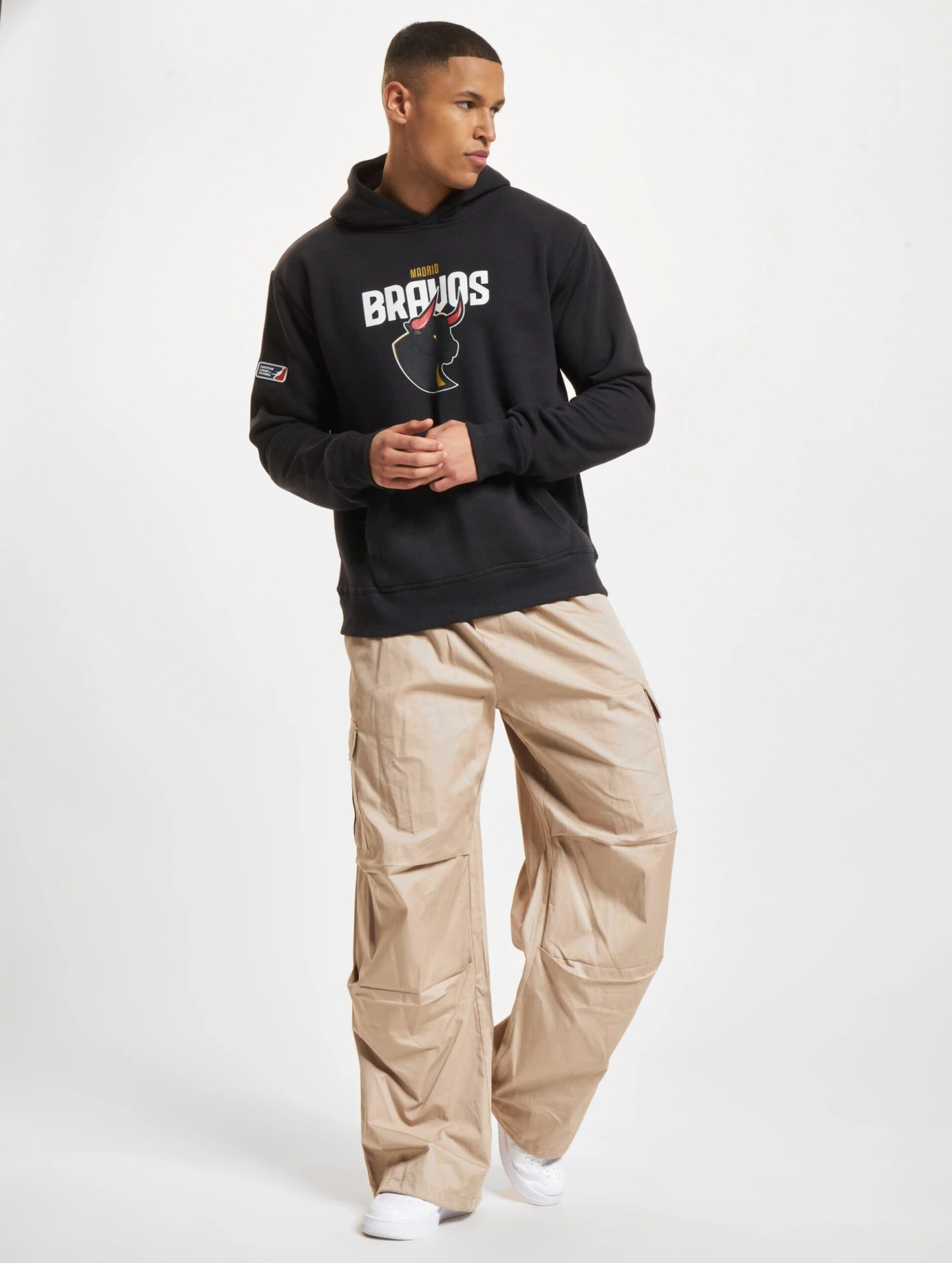 Madrid Bravos Hoodie 2024 Design 1 8 Madrid Bravos Hoodie 2024 Design 1 - Image 6