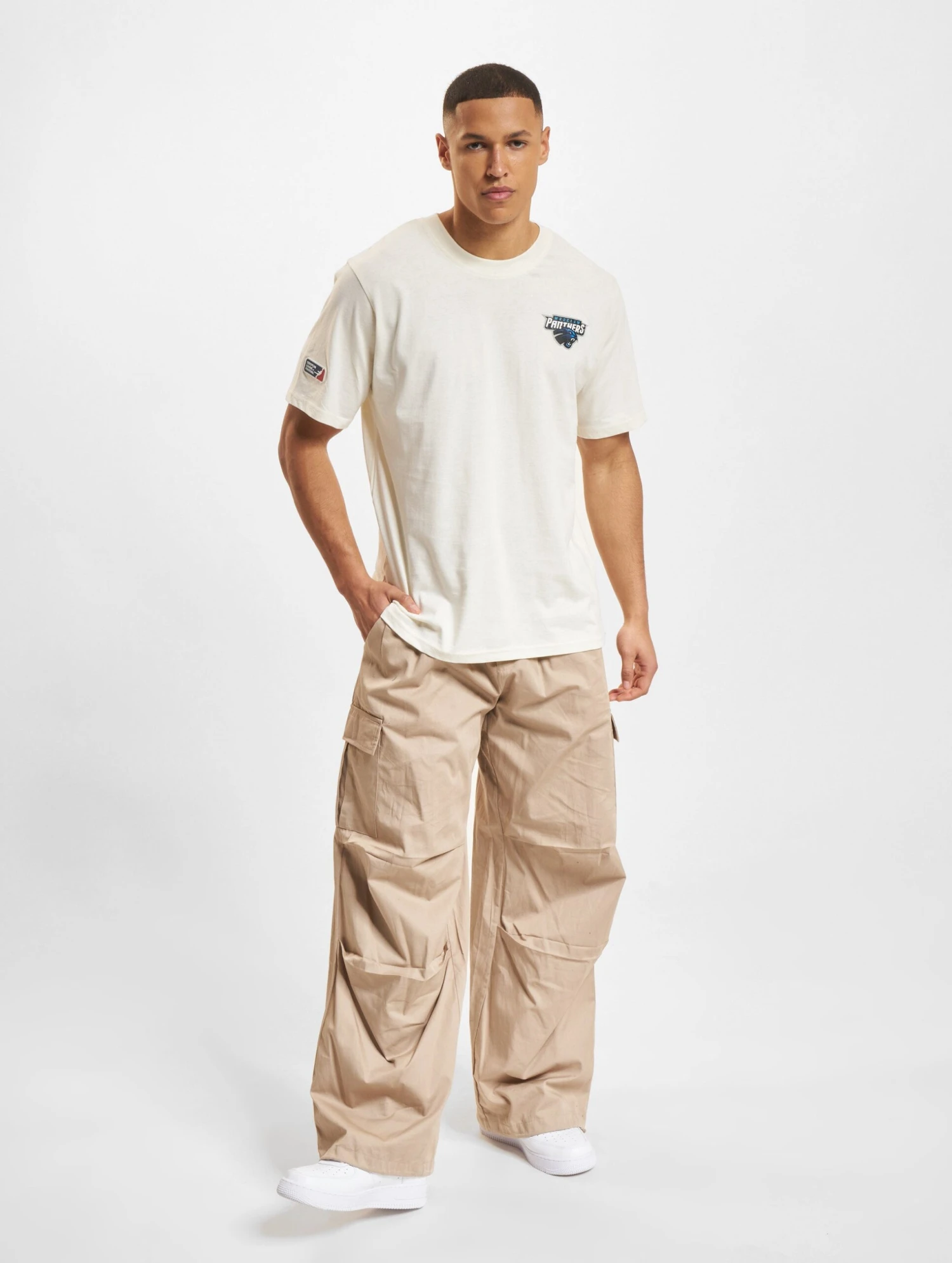 Wroclaw Panthers T-Shirt 2024 Design 3 8 Wroclaw Panthers T-Shirt 2024 Design 3 - Image 6