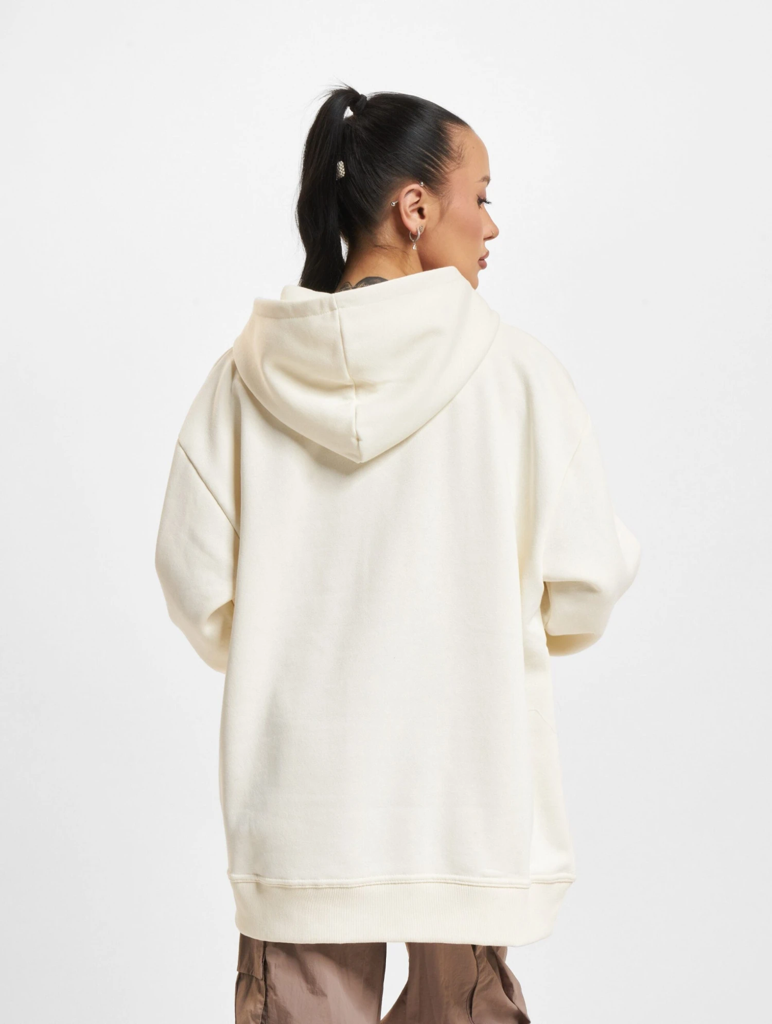 Madrid Bravos Hoodie 2024 Design 2 10 Madrid Bravos Hoodie 2024 Design 2 - Image 8