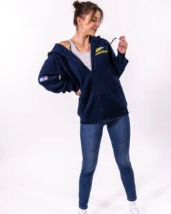 Stuttgart Surge Territory Zipper