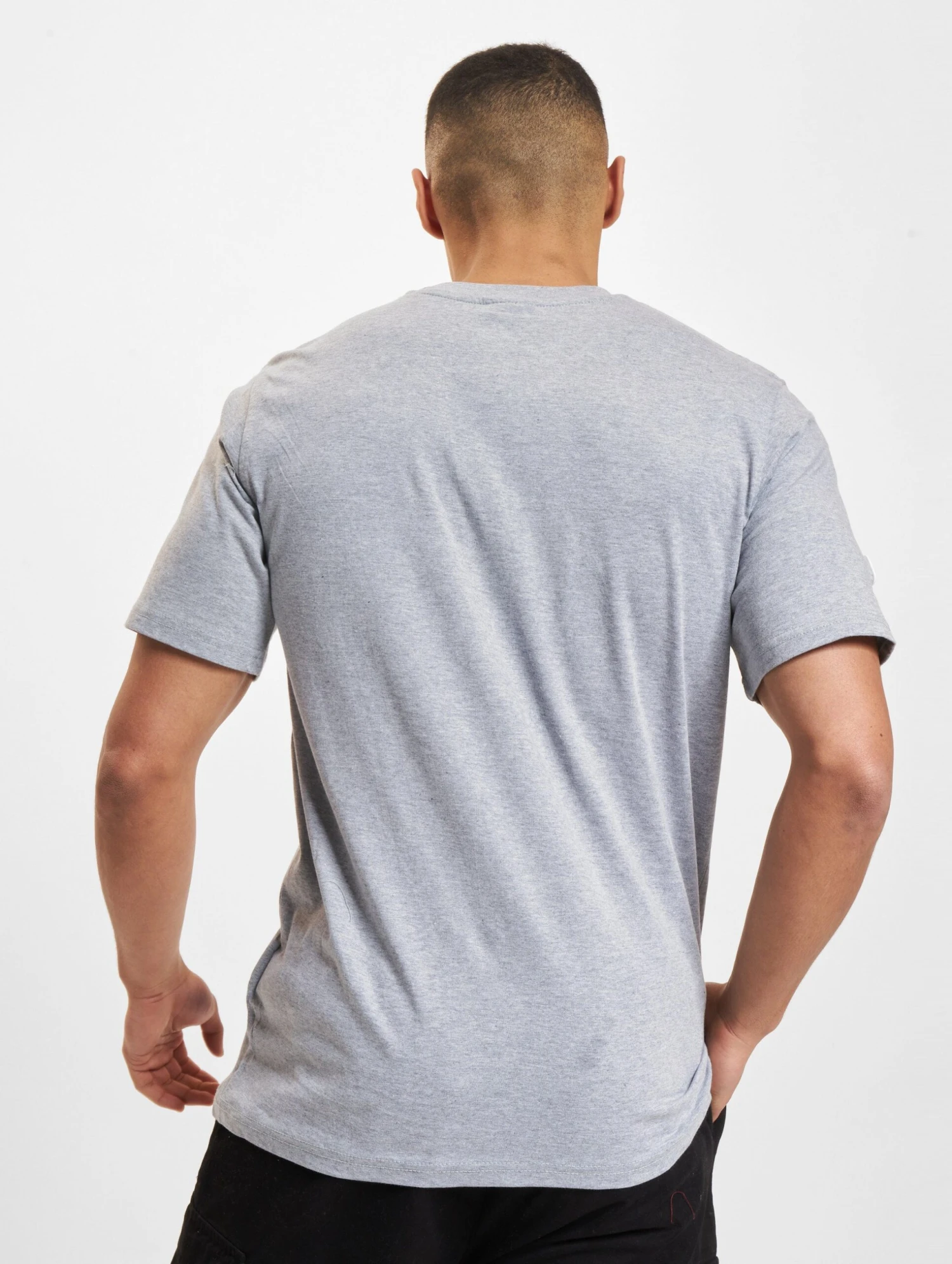 Stuttgart Surge T-Shirt 2024 Design 2 5 Stuttgart Surge T-Shirt 2024 Design 2 - Image 3