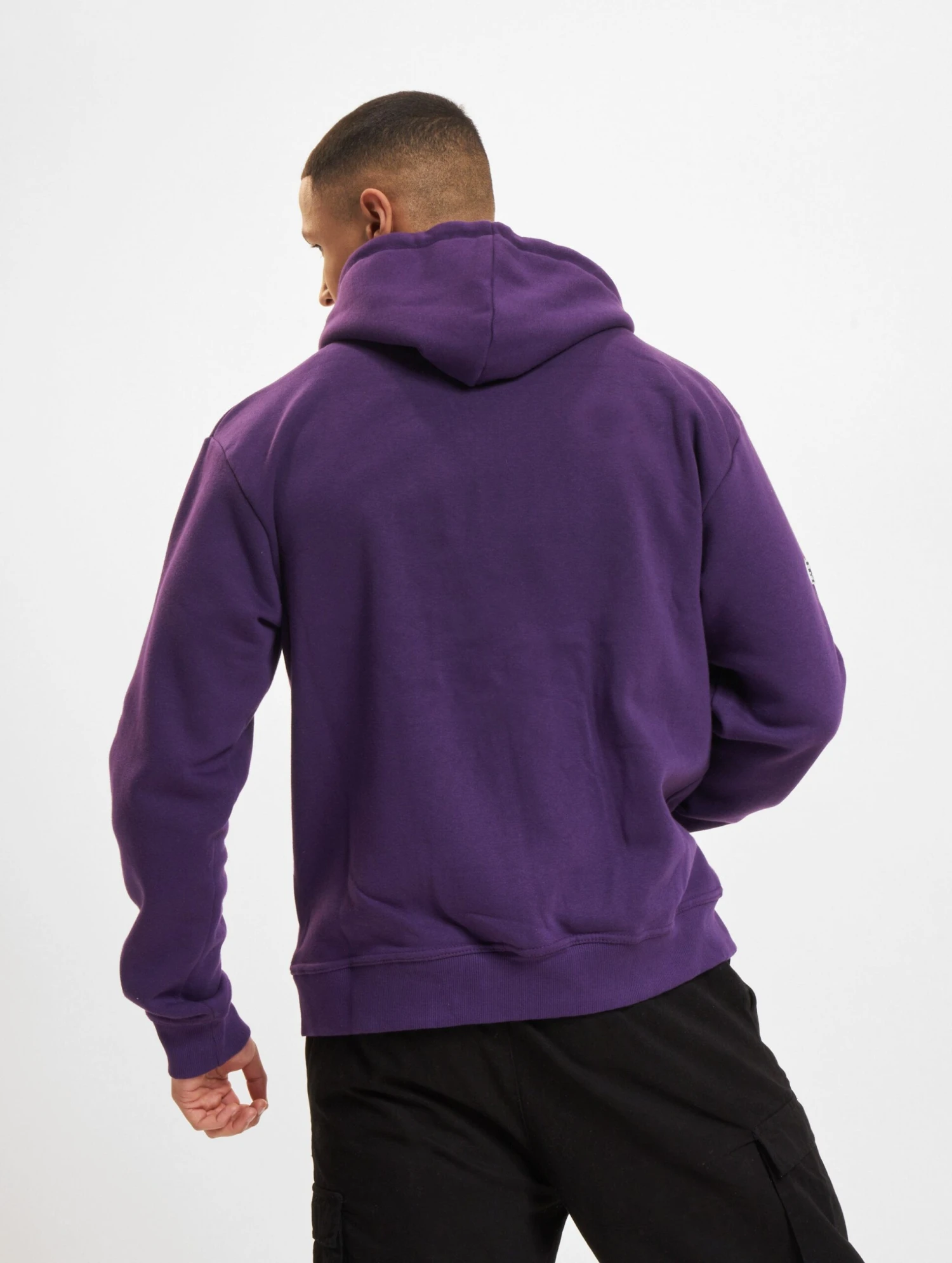 Frankfurt Galaxy Zipper 2024 5 Frankfurt Galaxy Zipper 2024 - Image 3