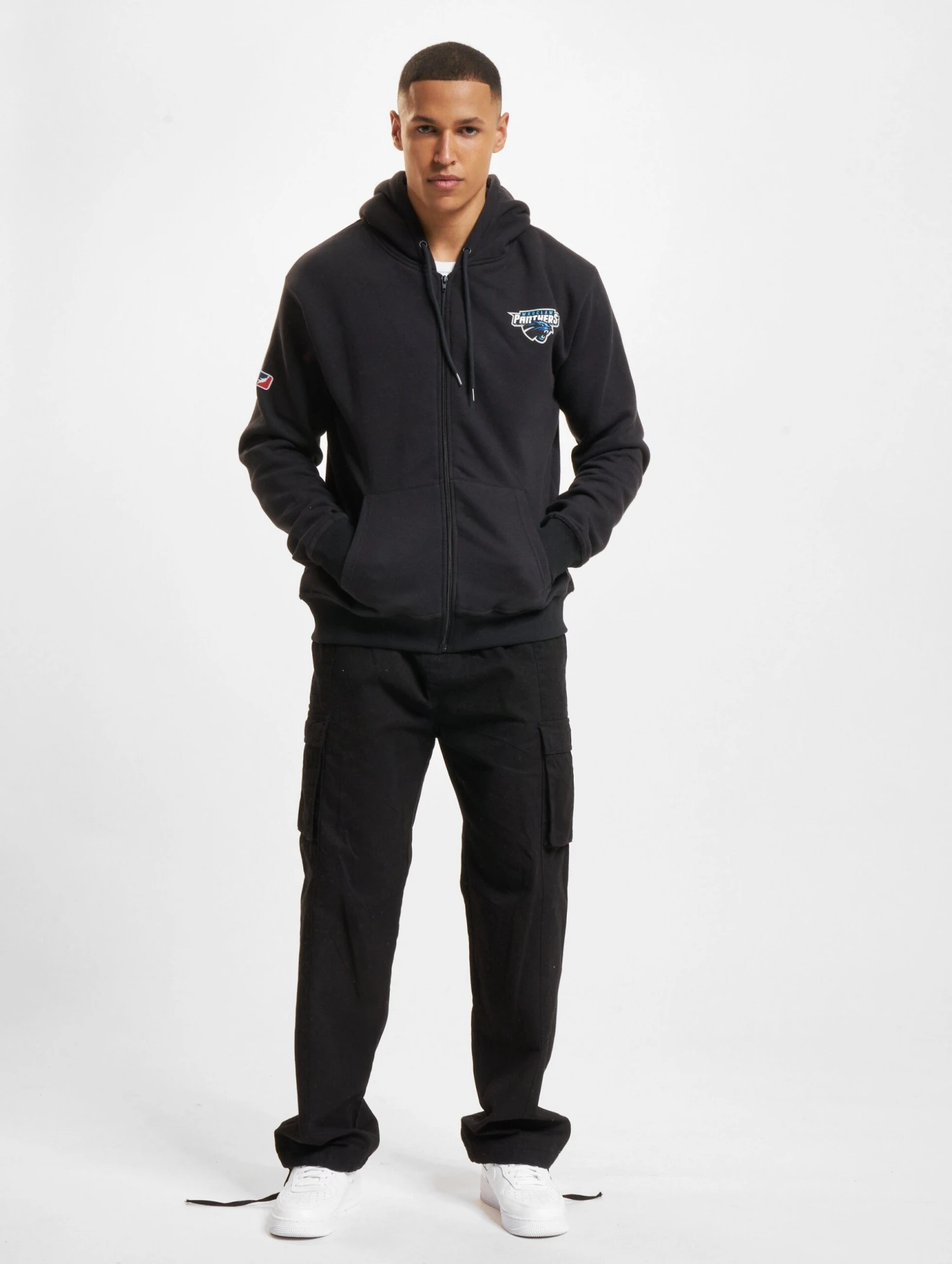 Wroclaw Panthers Zipper 2024 6 Wroclaw Panthers Zipper 2024 - Image 4