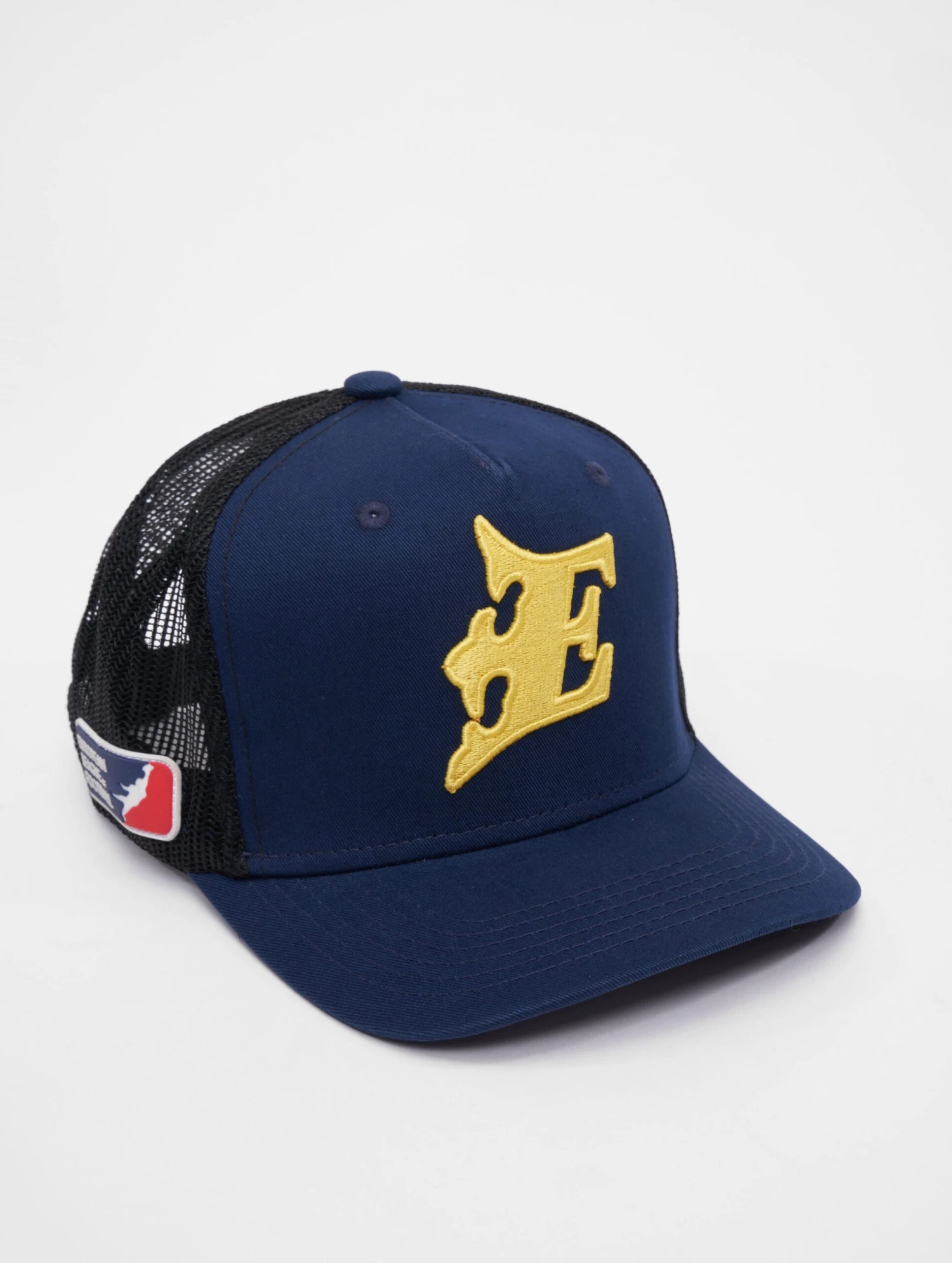 Fehervar Enthroners Trucker Cap 2024 Design 1 4 Fehervar Enthroners Trucker Cap 2024 Design 1 - Image 2