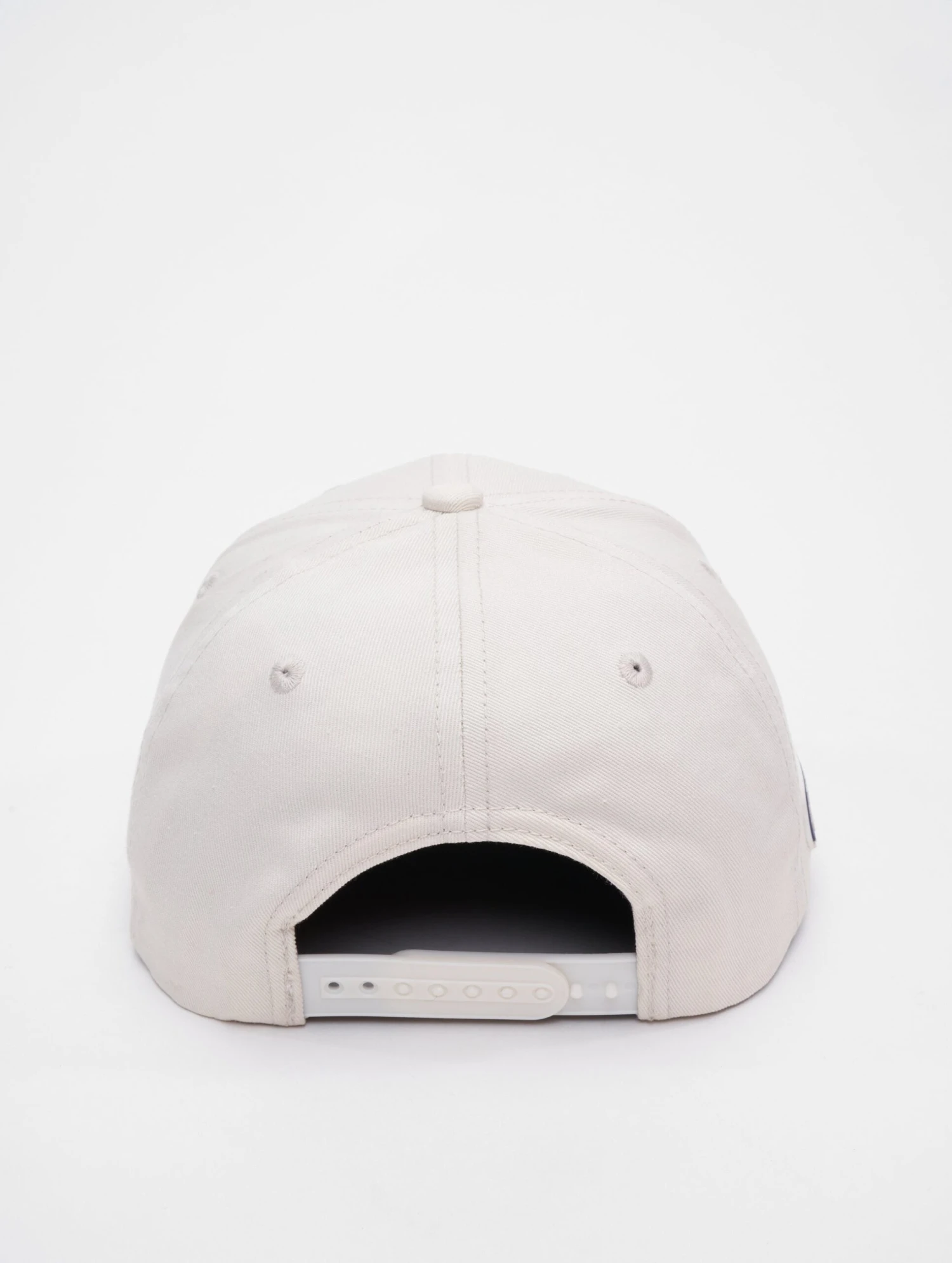 Fehervar Enthroners Snapback Cap 2024 Design 2 5 Fehervar Enthroners Snapback Cap 2024 Design 2 - Image 3