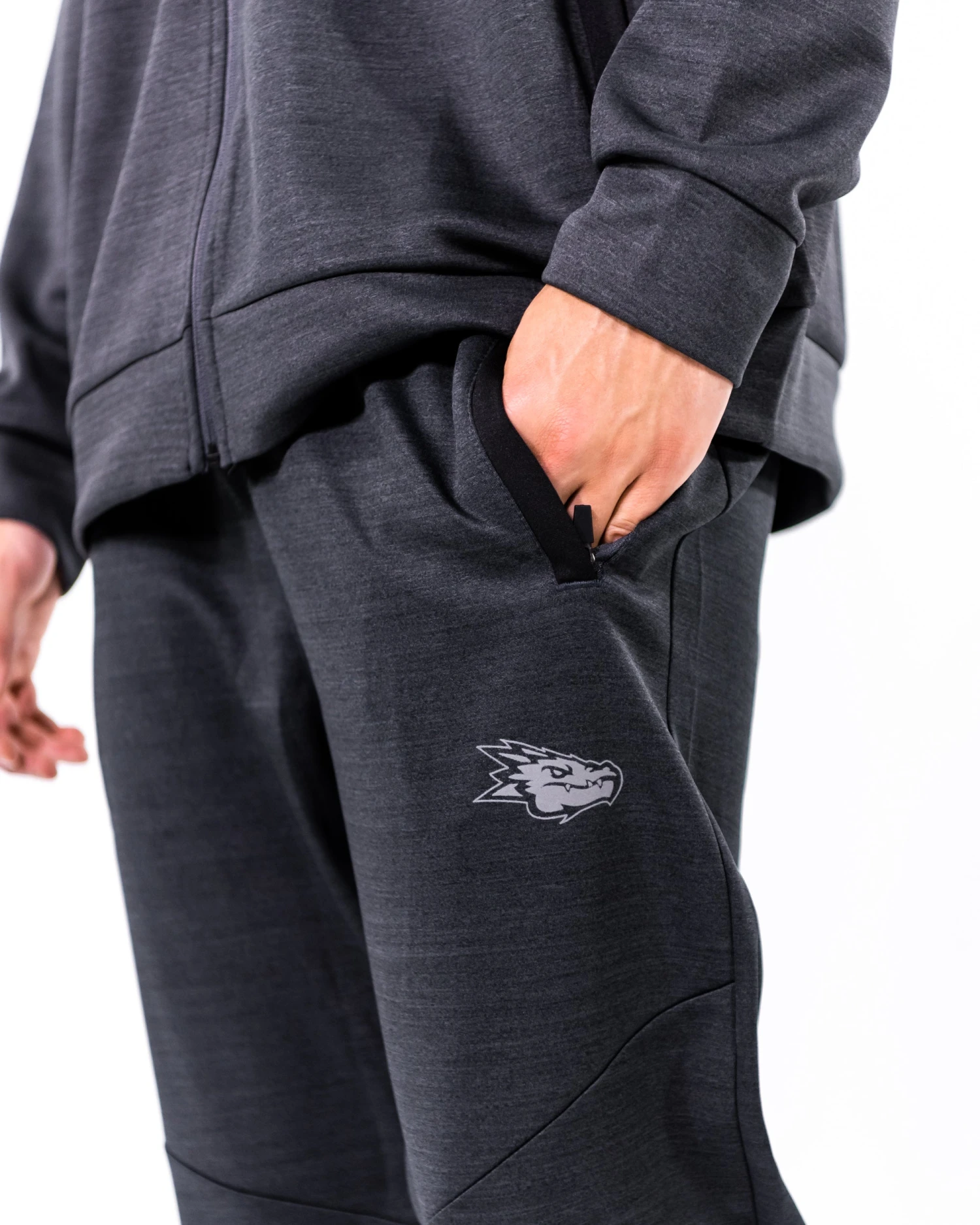 Barcelona Dragons On-Field Performance Trainer Pants 5 Barcelona Dragons On-Field Performance Trainer Pants - Image 3
