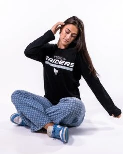 Raiders Tirol Identity Longsleeve 9 Raiders Tirol Identity Longsleeve -Football Gear Shop Merchandise 2023 BalkenFootball Black Eleni FullBody Longsleeve RAI Women